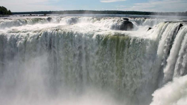 Cataratas del Iguaz todo el ao